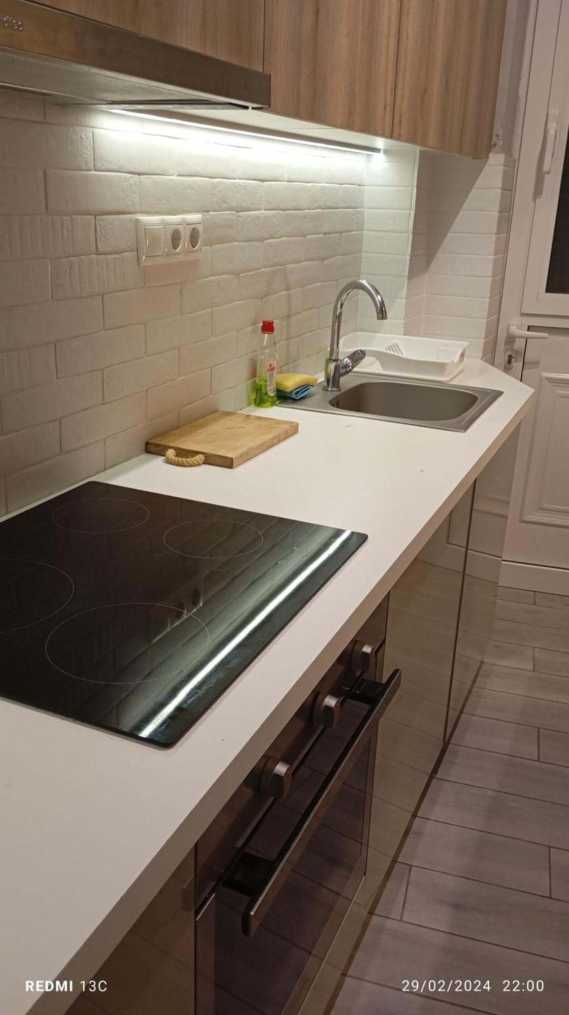 Μοντέρνο Διαμέρισμα - Stylish Appartment Loutraki Ngoại thất bức ảnh